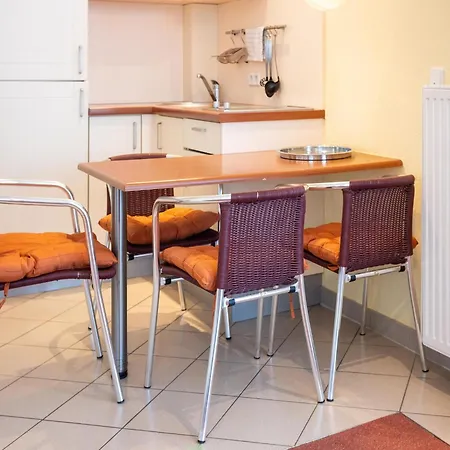 Mirow, Apartment